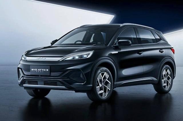 BYD Atto 3 price drops by Rs 9 lakh with launch of Dynami...